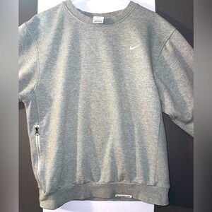 NIKE Dri-Fit Sweatshirt